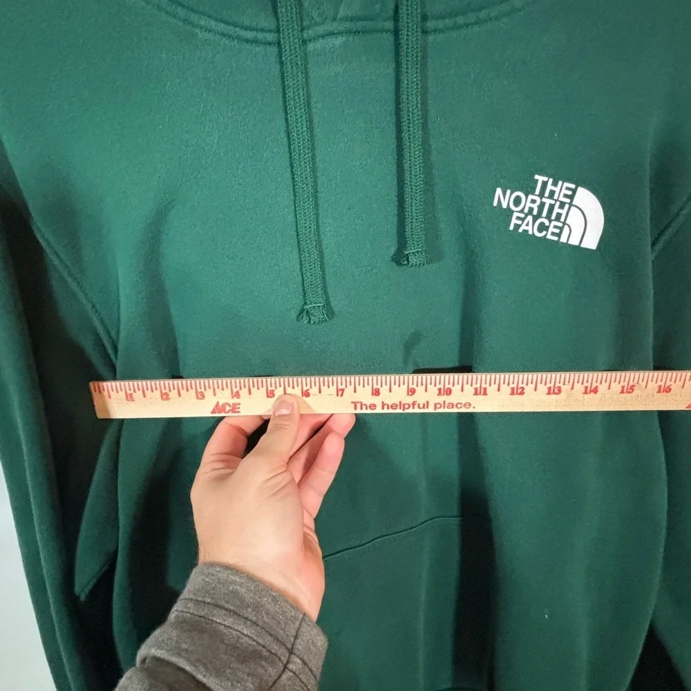 The North Face Green Logo Hoodie Men’s Medium Pullover Sweatshirt
